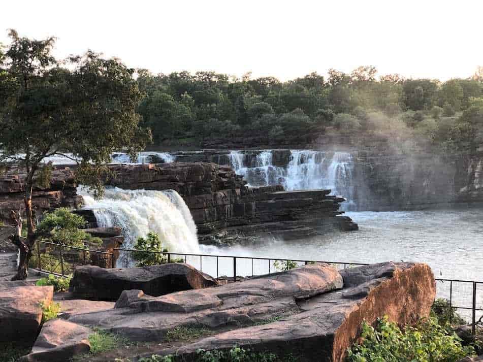 Rahatgarh Waterfalls Bhalkund Jalprapat in Rahatgarh,Sagar - Best Tourist Attraction near me in Sagar - Justdial