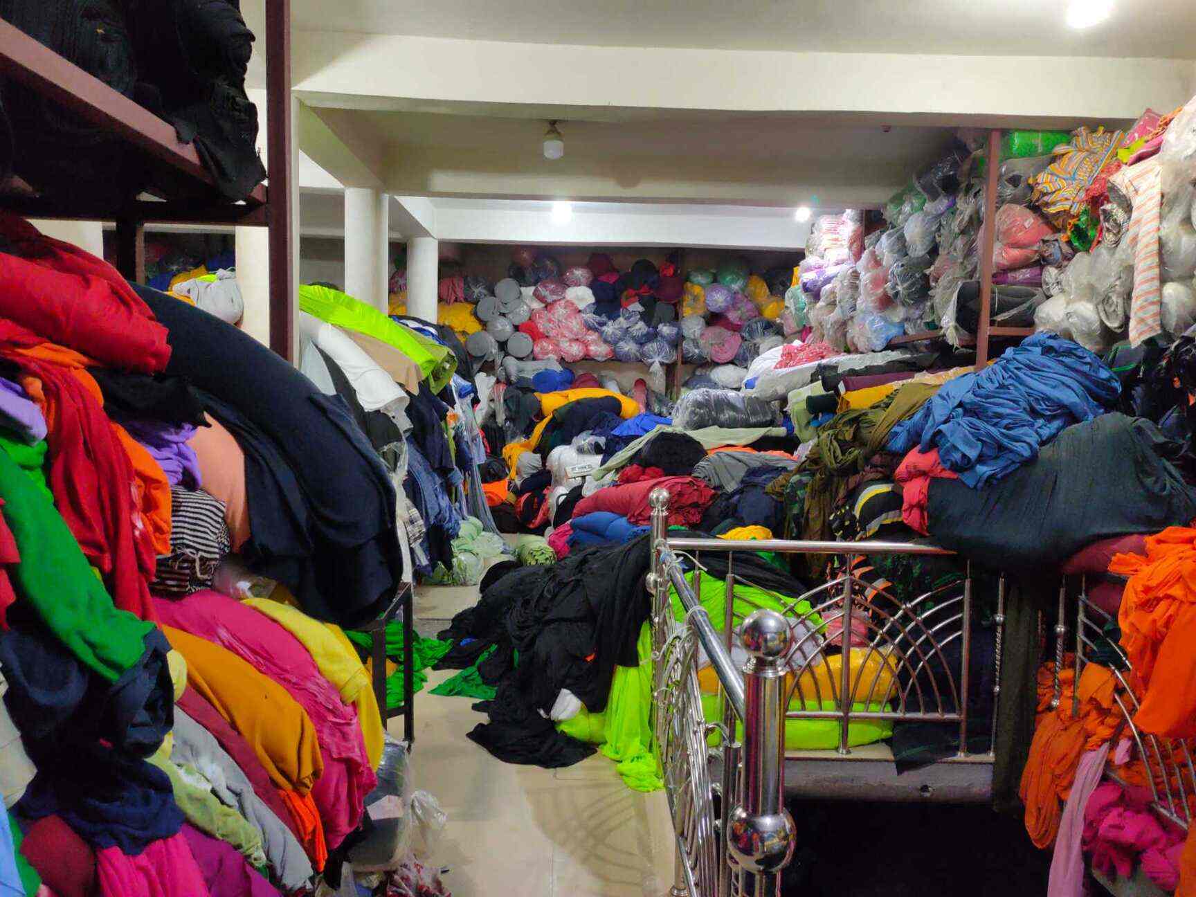 Top Silk India Fabric Wholesalers in Jaipur फैब्रिक व्होलेसलेर्स