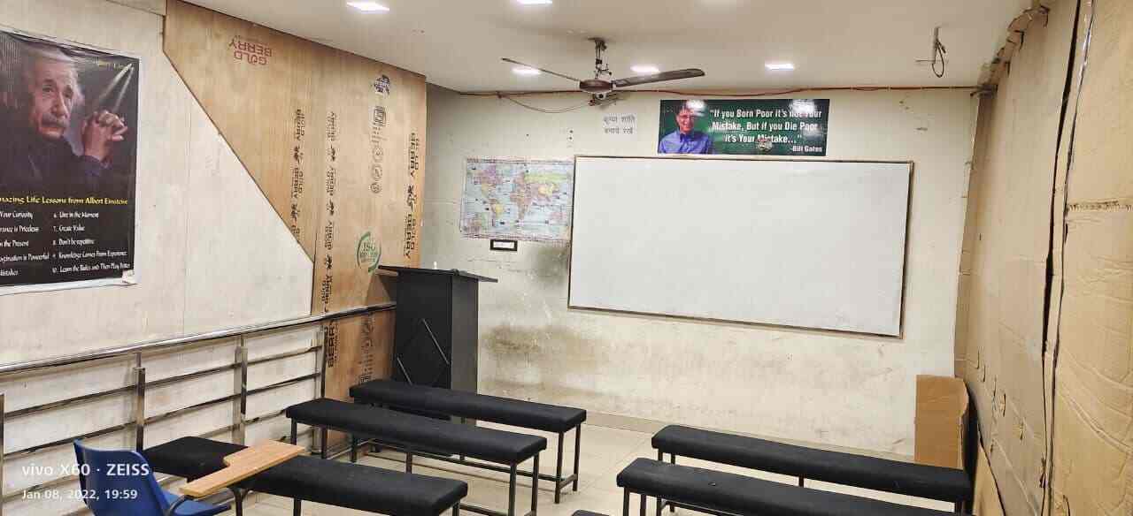 Achiever'S Library And Coaching 7