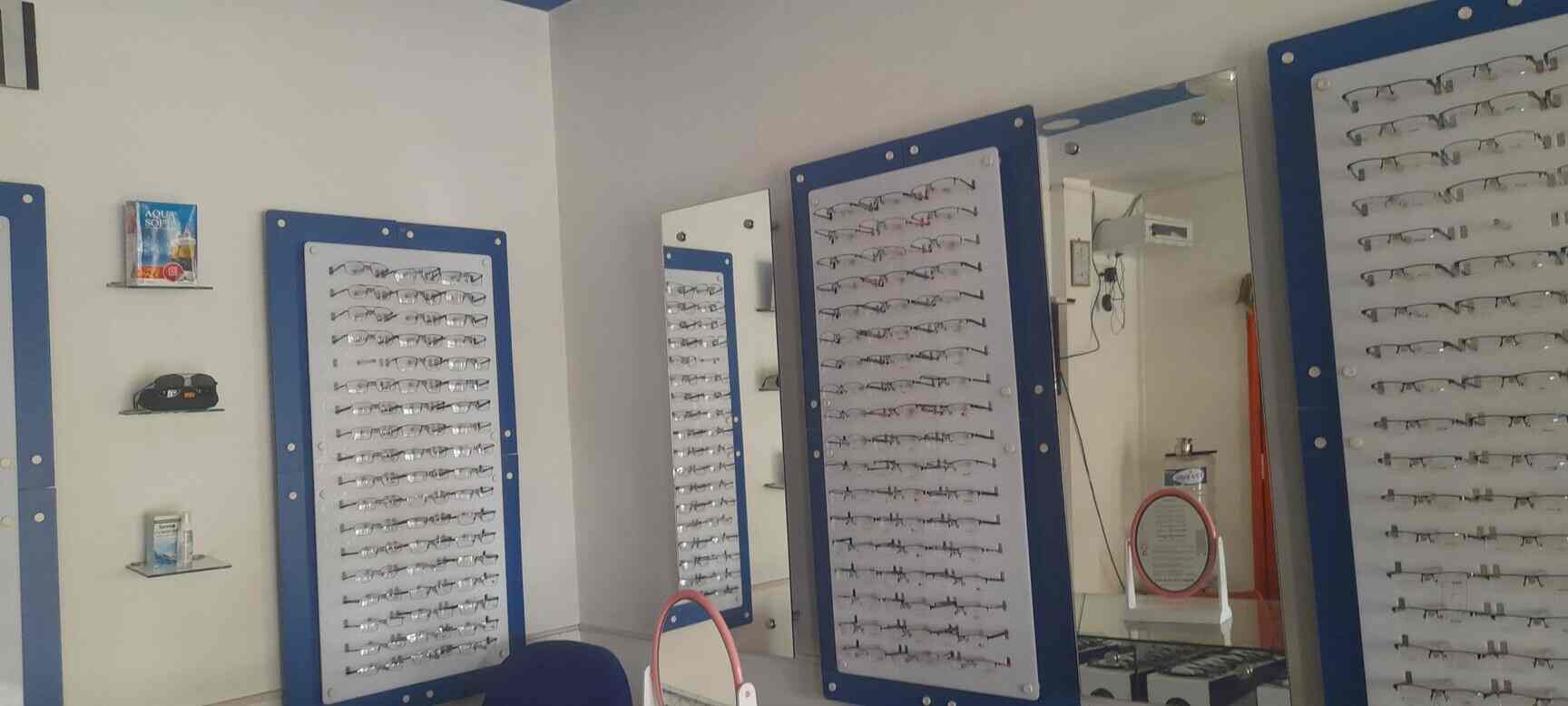 New Lotus Eye Testing & Opticals in Jalakantapuram,Salem Best