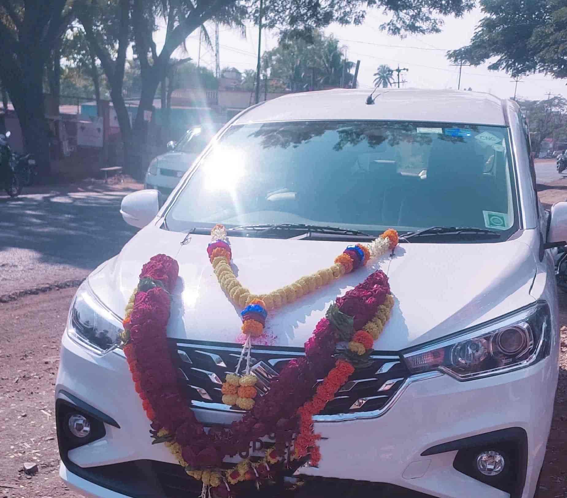 Aggregate more than 103 wedding car decoration ertiga latest seven.edu.vn