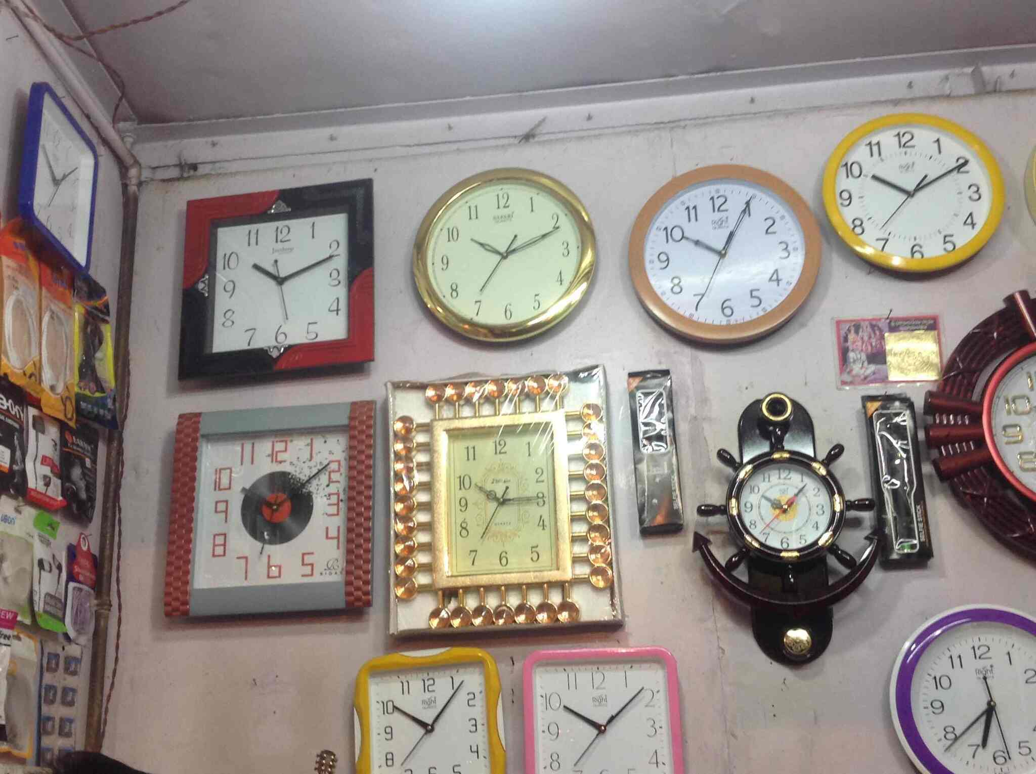 Pratik Watch & Sales in Wai City,Satara Best Digital Wall Clock