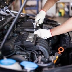 Car ac deals mechanic near me