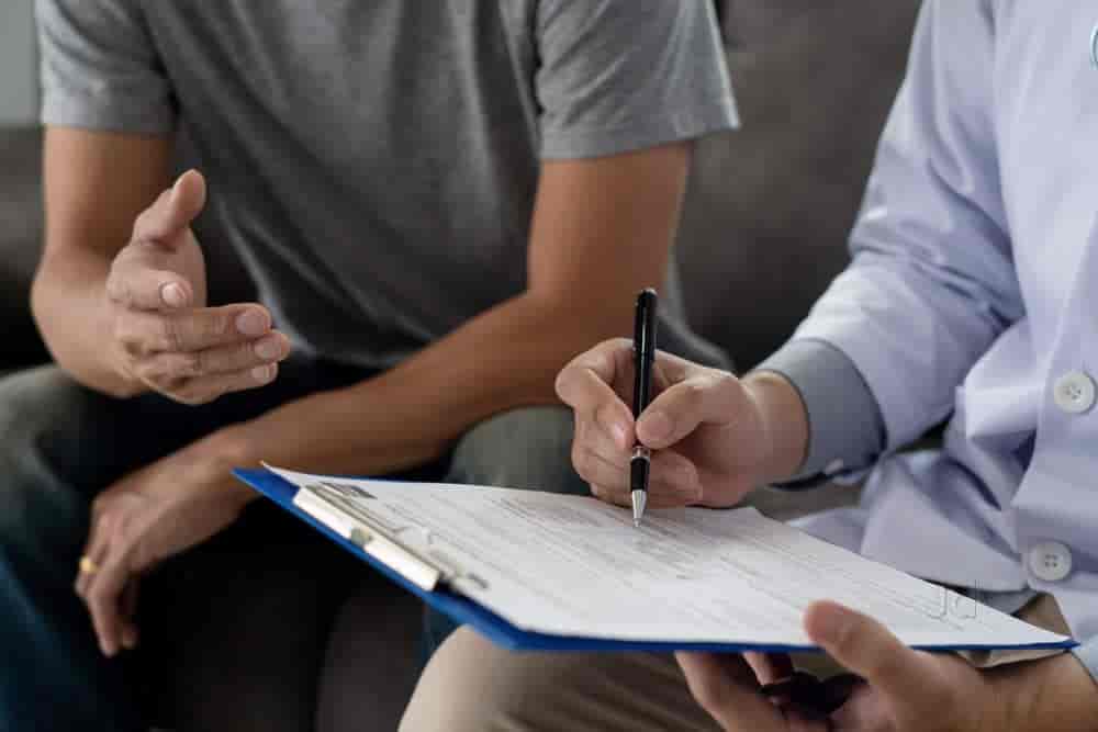 Dr Juzer Hussains Clinic in Agar Road,Ujjain Best General Physician