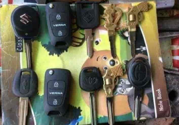 A To Z Keys Maker in Mall Road,Shimla - Best Computerised Duplicate Key ...