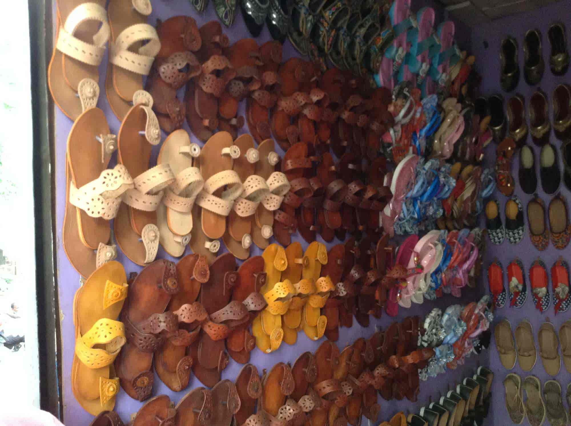 kolhapuri chappal shop near me