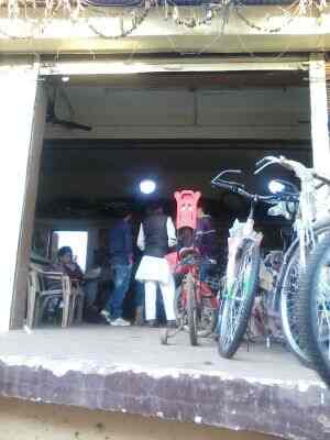 Bicycle Dealers in Shivpuri City 