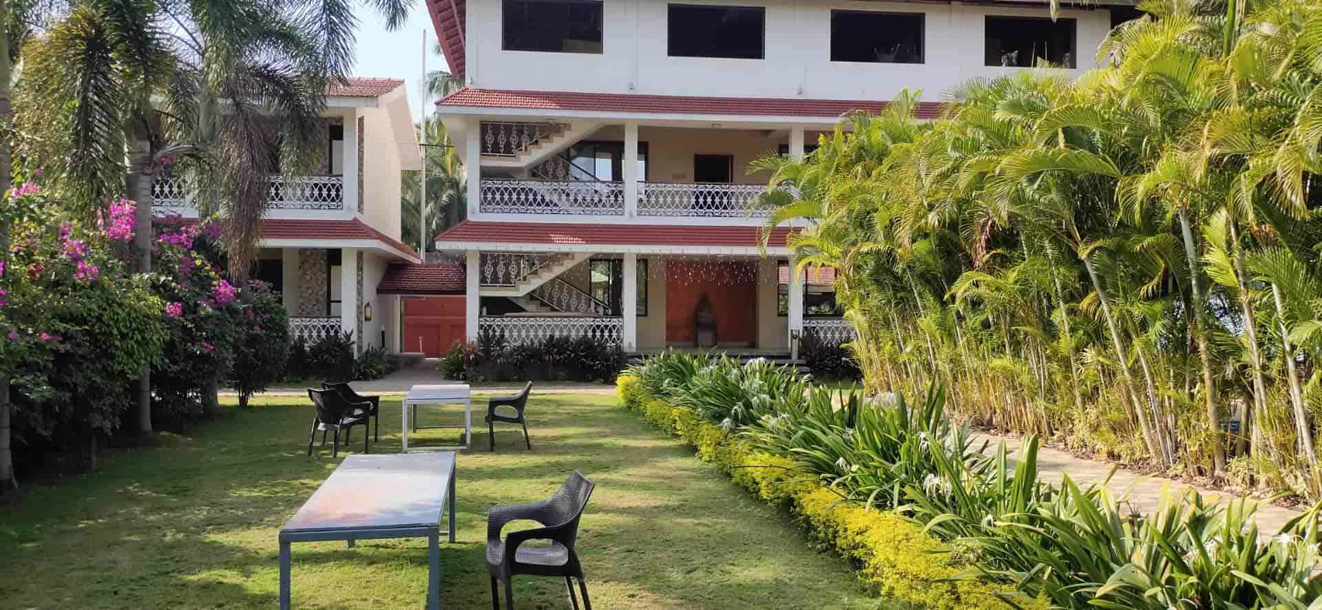Book Sea Wind Beach Resort in Near Maheshwar Pakhadi,Shrivardhan - Best 3  Star Hotels in Shrivardhan - Justdial