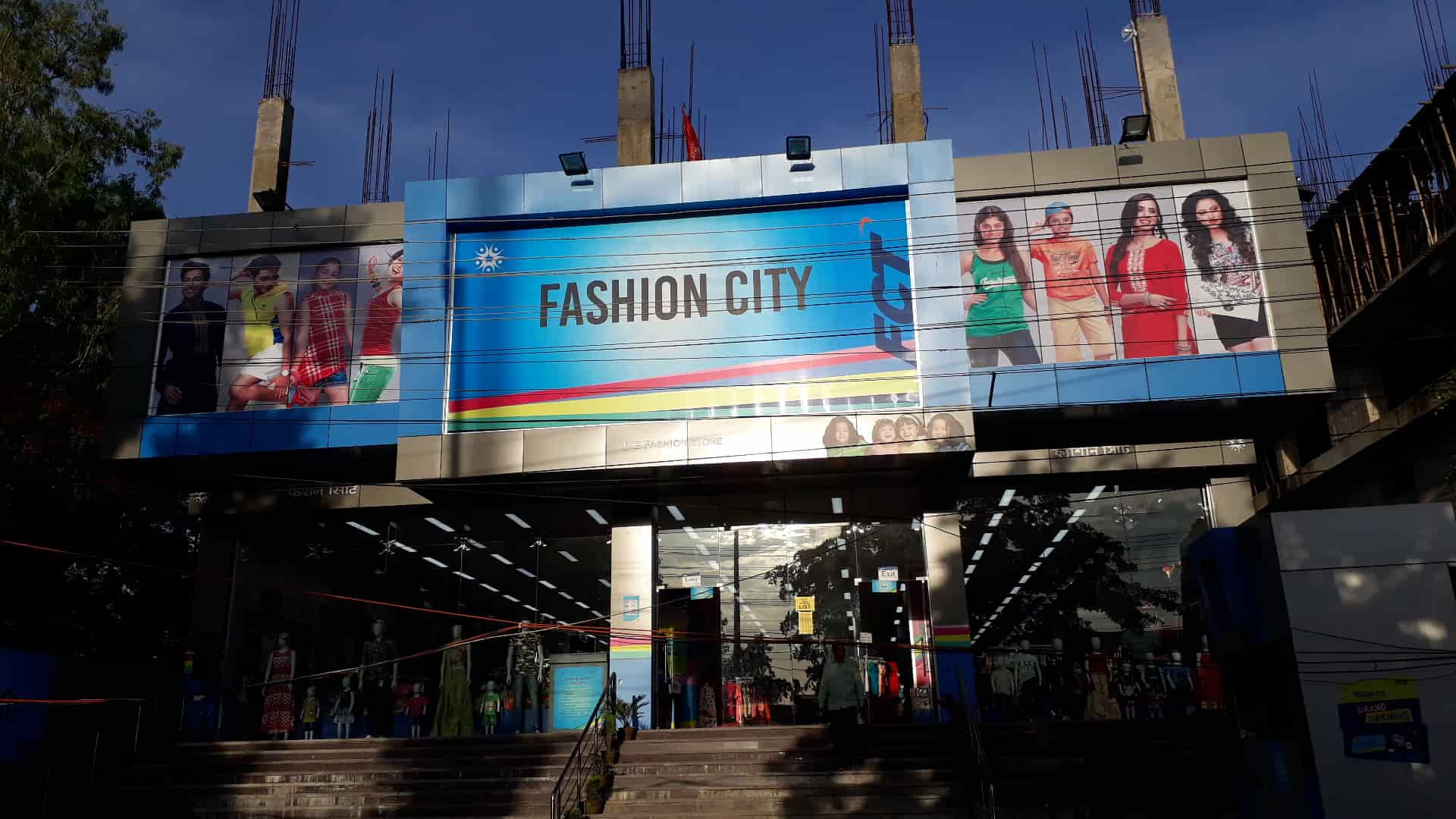 Fashion city store sale
