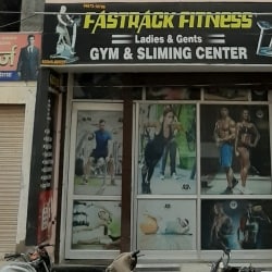 Fastrack fitness deals