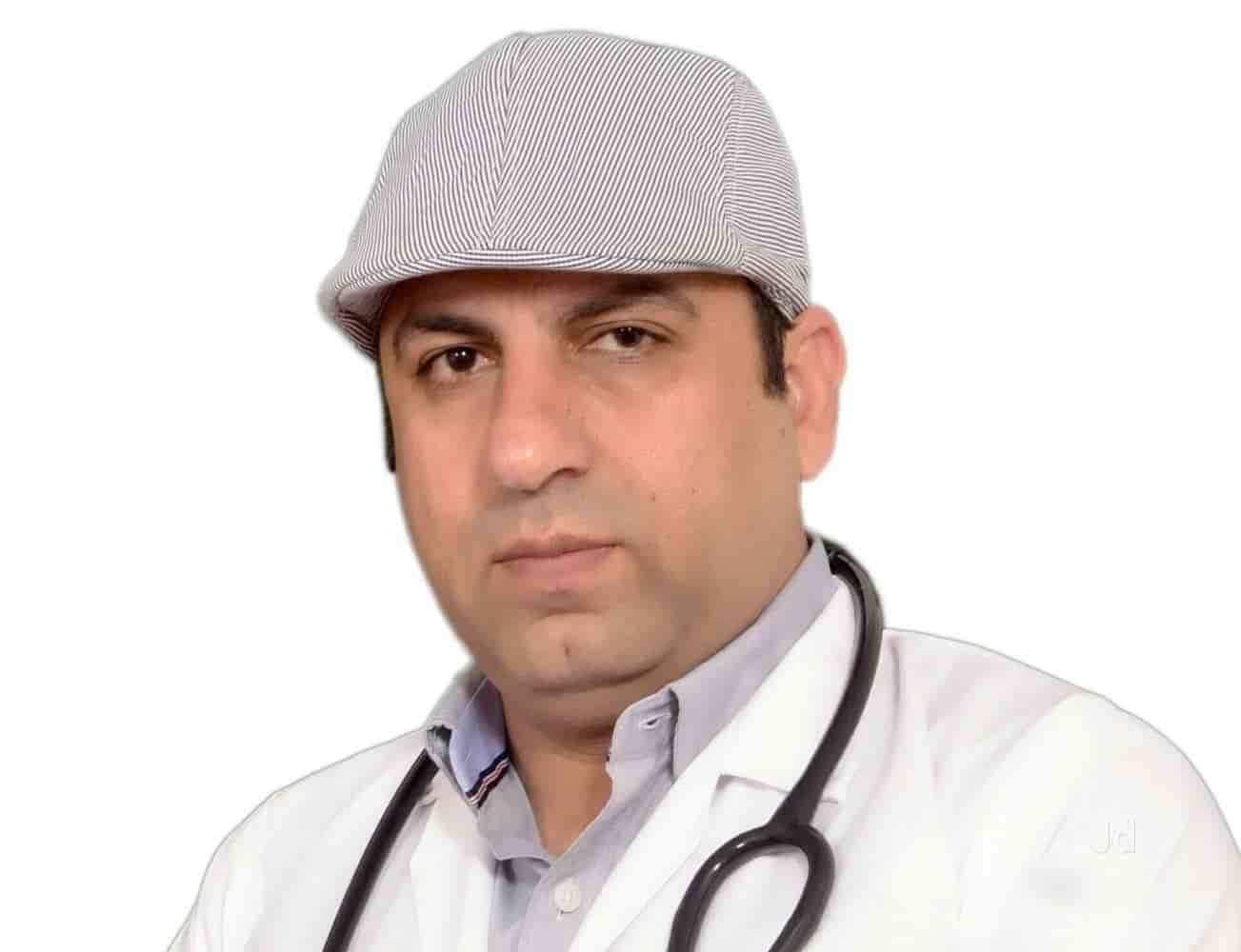 Dr. Prince Juneja Sexologist Doctors Book Appointment Online