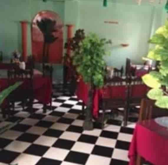 Kareema Restaurant — photo 1