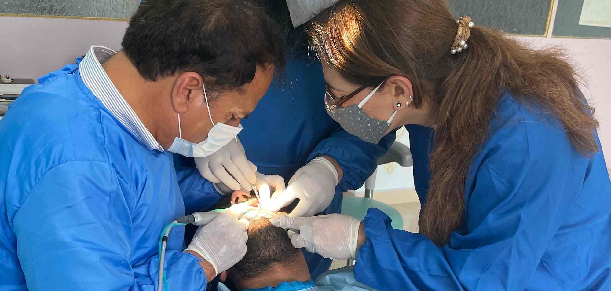 Dental clinics in Delhi