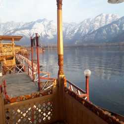 Top Honeymoon Tour Packages For Jammu & Kashmir in Iqbal Park ...