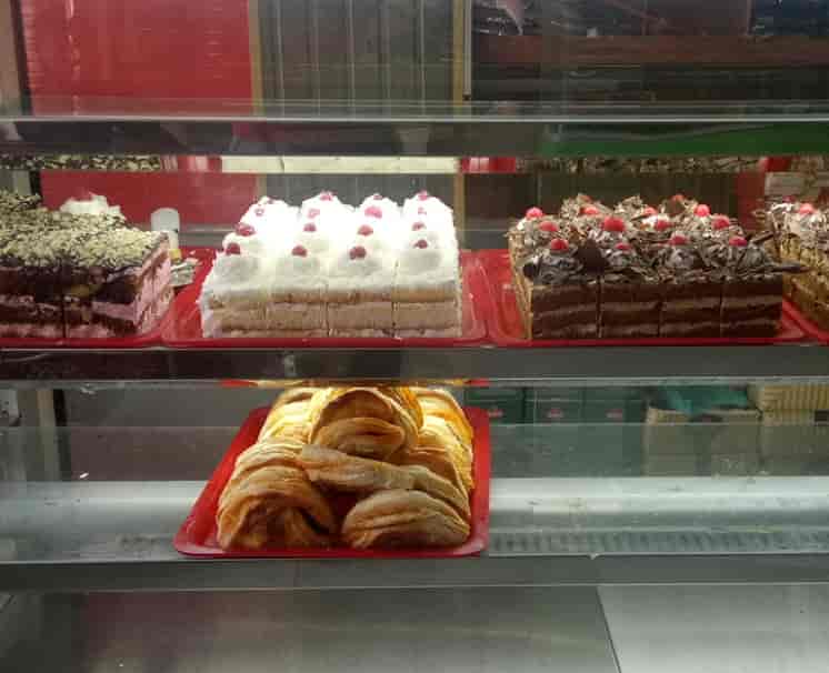 Snober Bakery in Nowshera Srinagar,Srinagar Best Bakeries in Srinagar