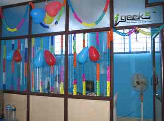 Hush puppies saket clearance