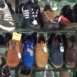 Lotto shoes shop near on sale me