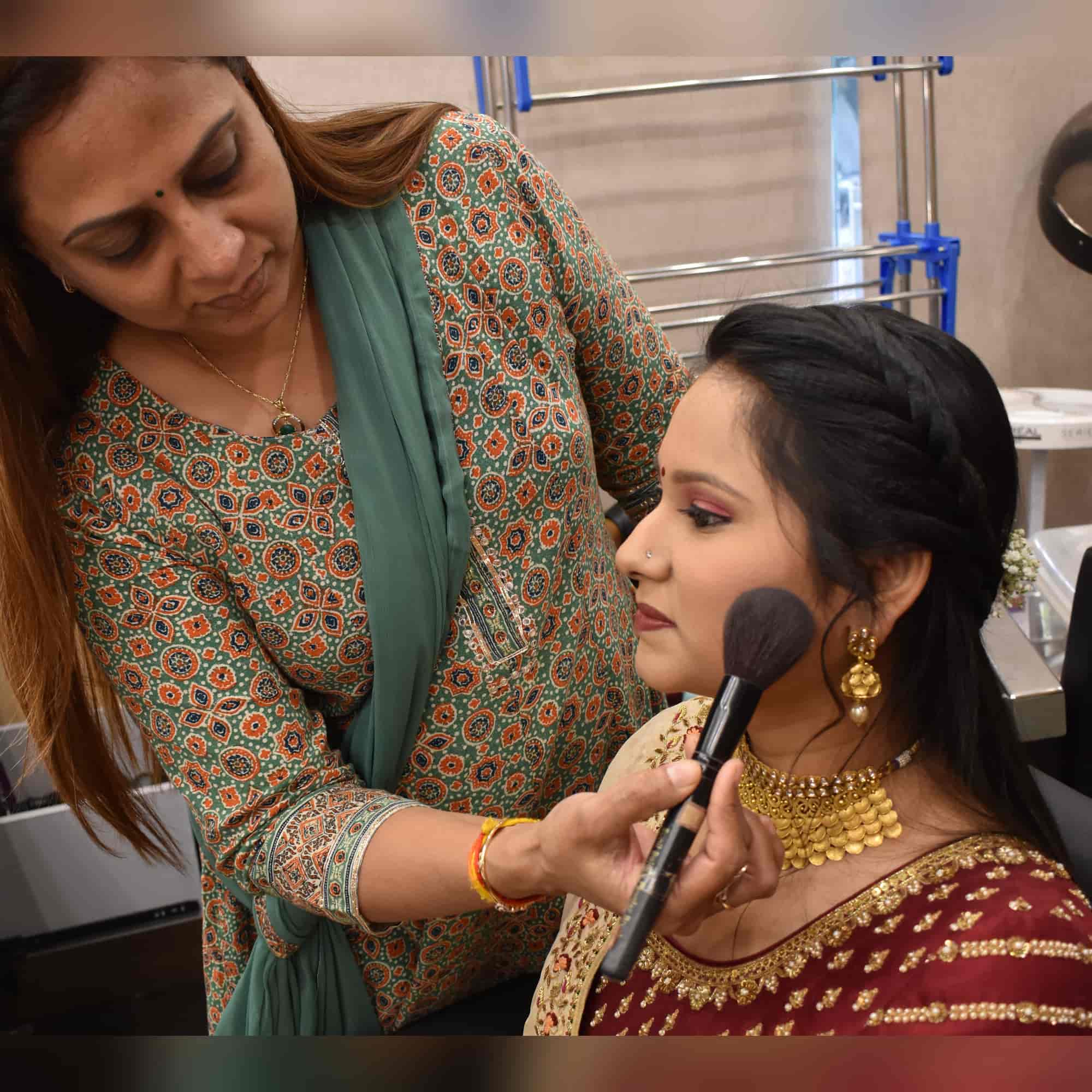 Top Salons in Surat Best Beauty Salon Justdial