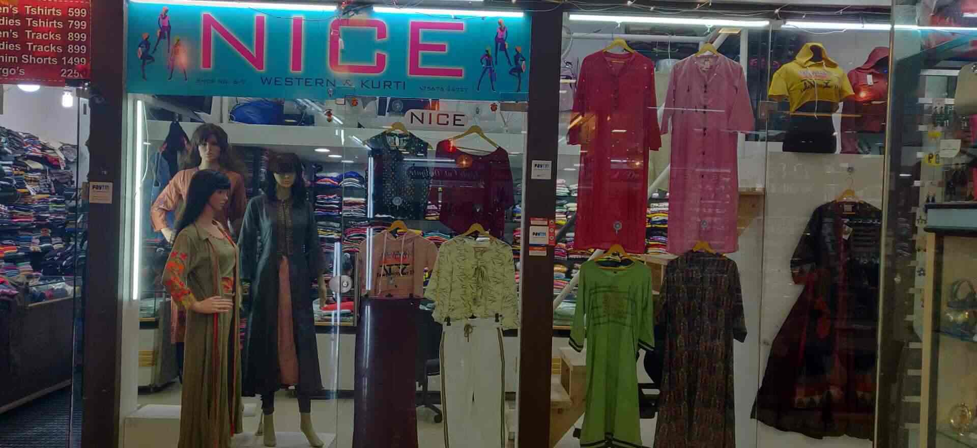 Share more than 161 central mall kurtis latest - netgroup.edu.vn