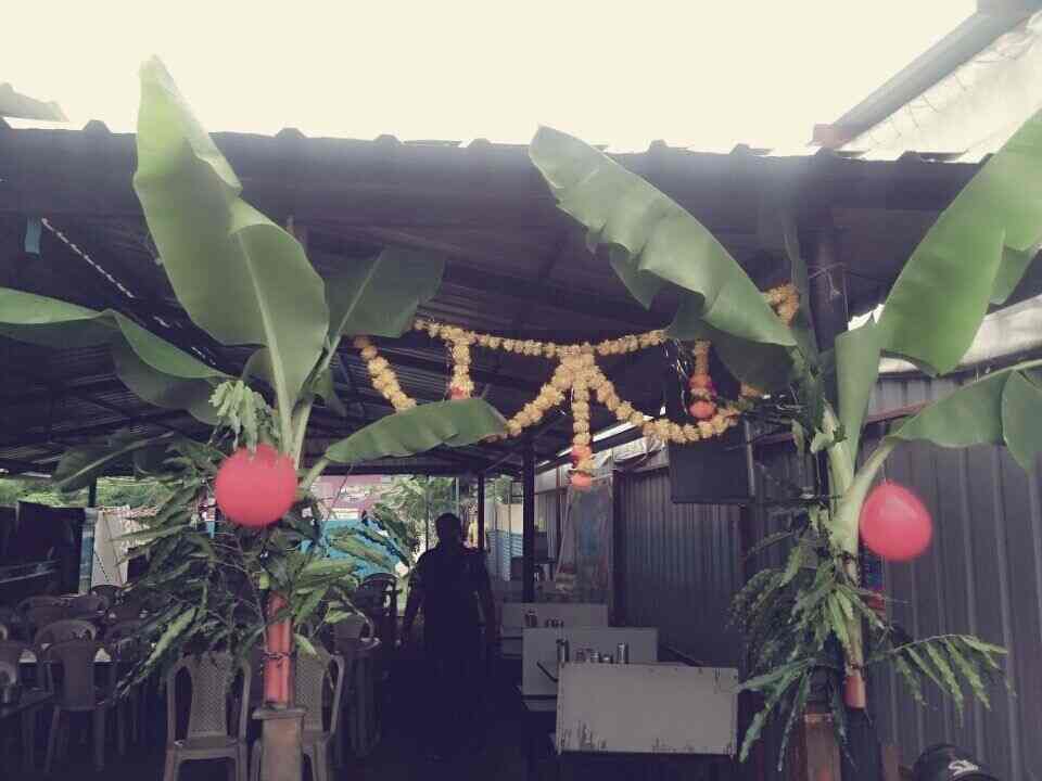 Shyam Kathiyawadi Dhaba in Kapodra,Surat Best Gujarati Restaurants in