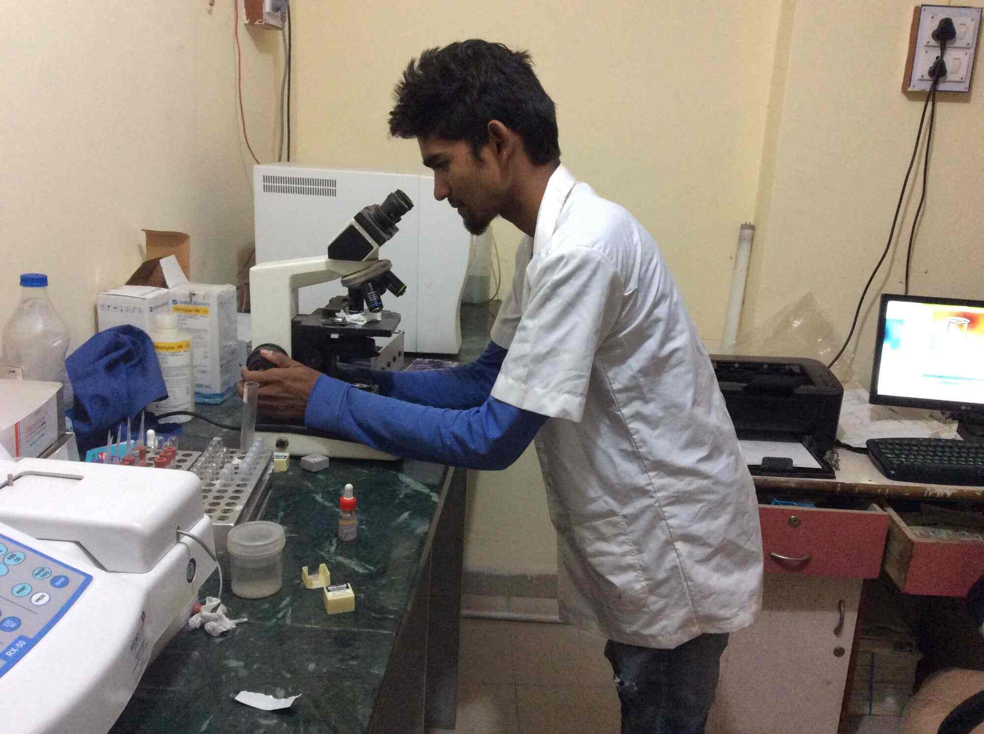 Yashfeen Clinical Laboratory in Lal Gate,Surat Best Pathology Labs in Surat Justdial