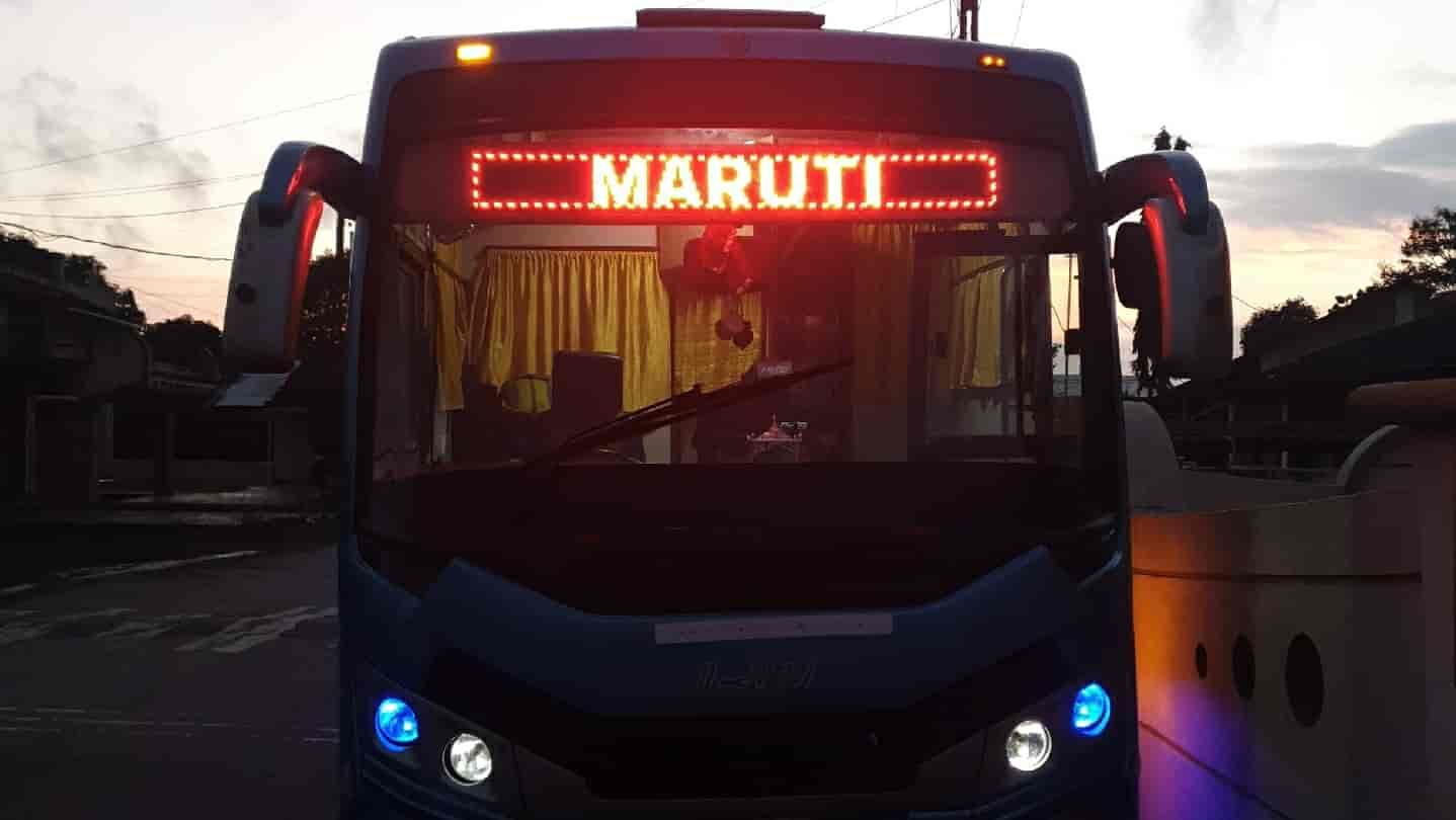 Internetda ayolning mushukini yalash Xotinining qinini chozdi