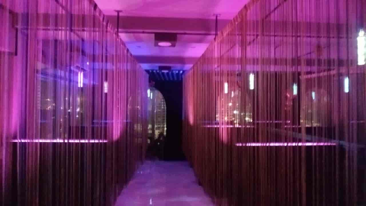 Candle Light Date N Dinner in Vesu,Surat Best North Indian