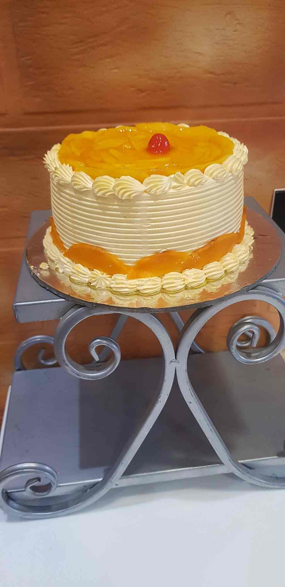 Desserts And More in Vesu,Surat Order Food Online Best Cake Shops