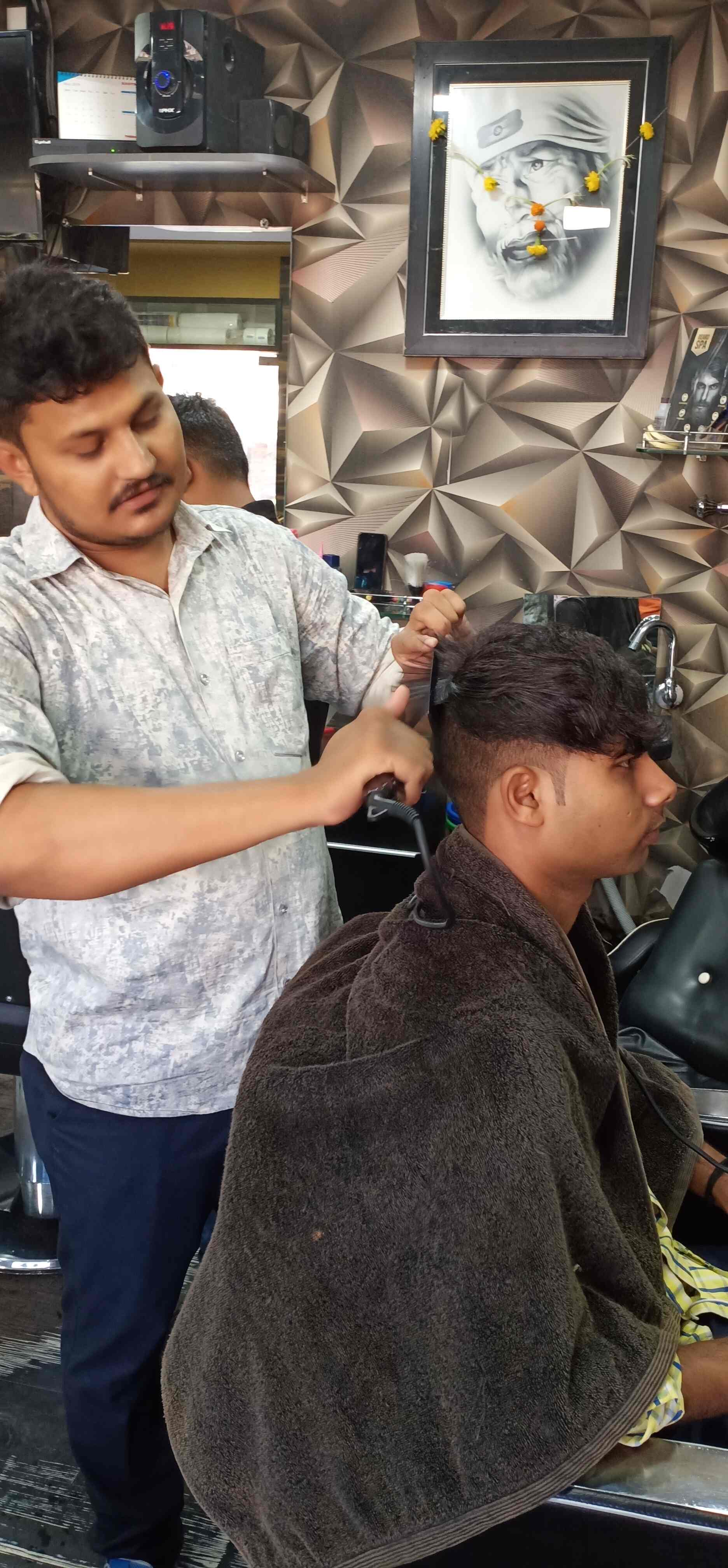 Sai Krupa Hair Arts in Parvat Gam,Surat Best Salons in Surat Justdial