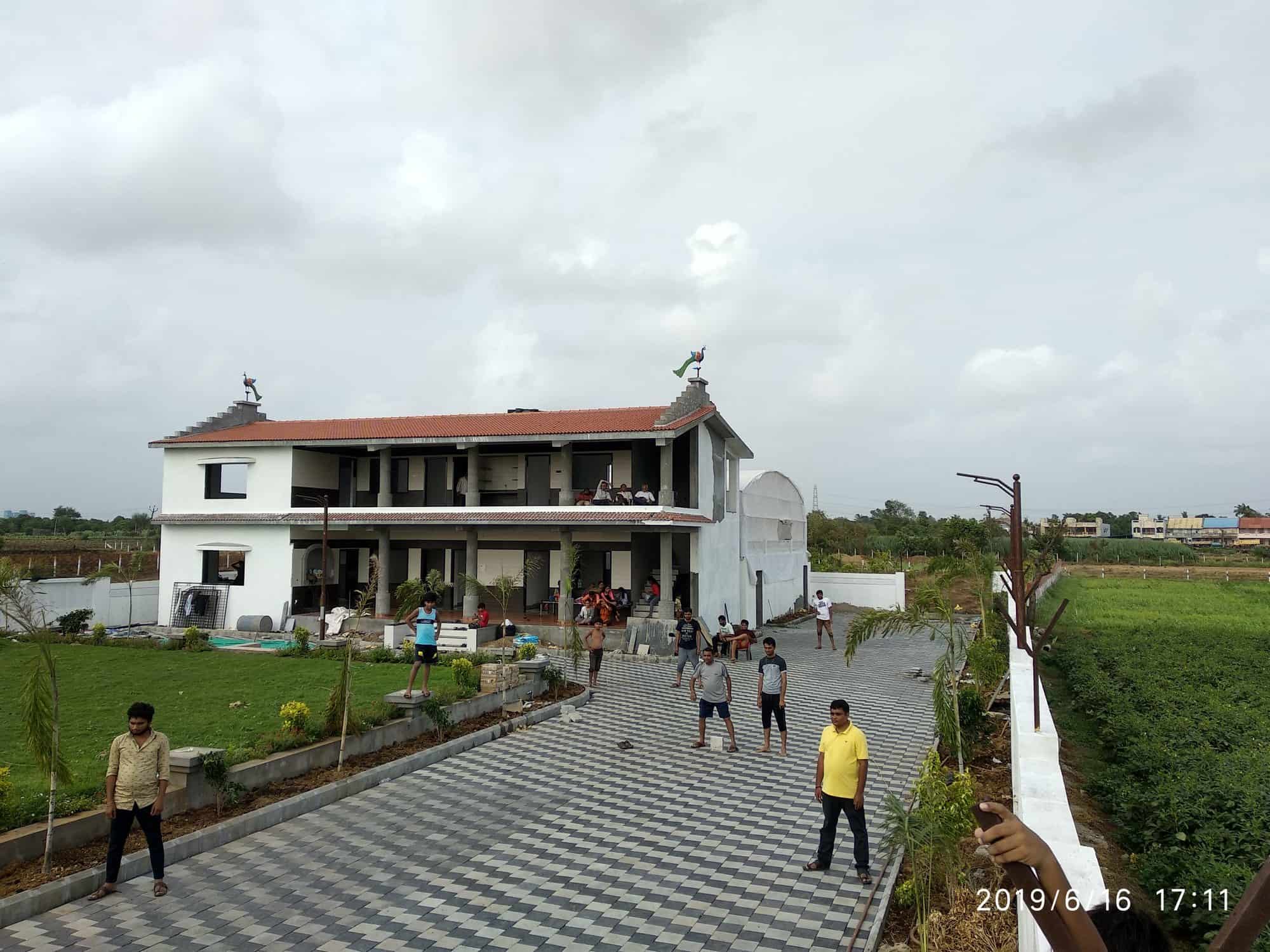 Book Balaji Green Village in Tundi,Surat Best Farm House On Rent in