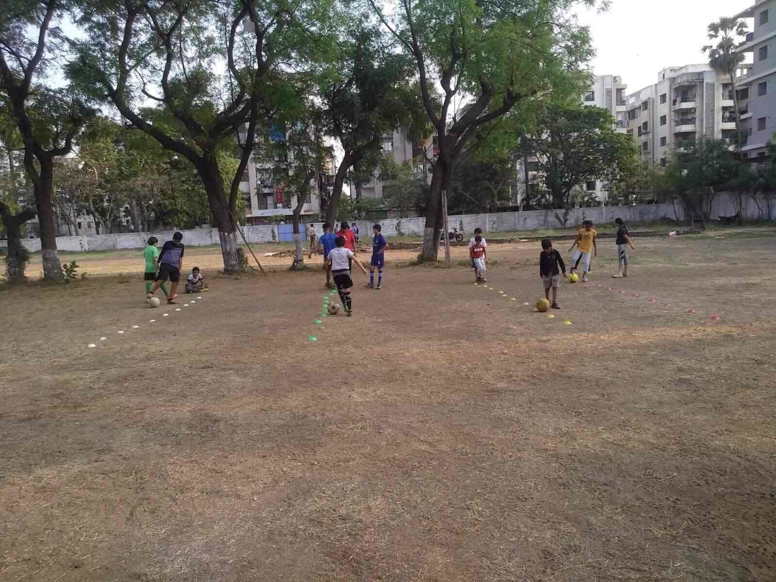 Athletic Football Academy in Surat,Surat Best Sports Clubs in Surat