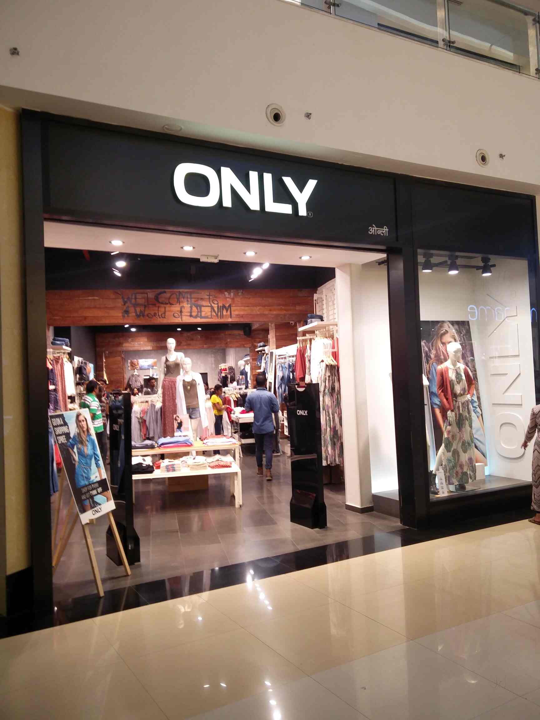 Only in Uthalsar-Thane West,Mumbai - Best Readymade Garment Retailers