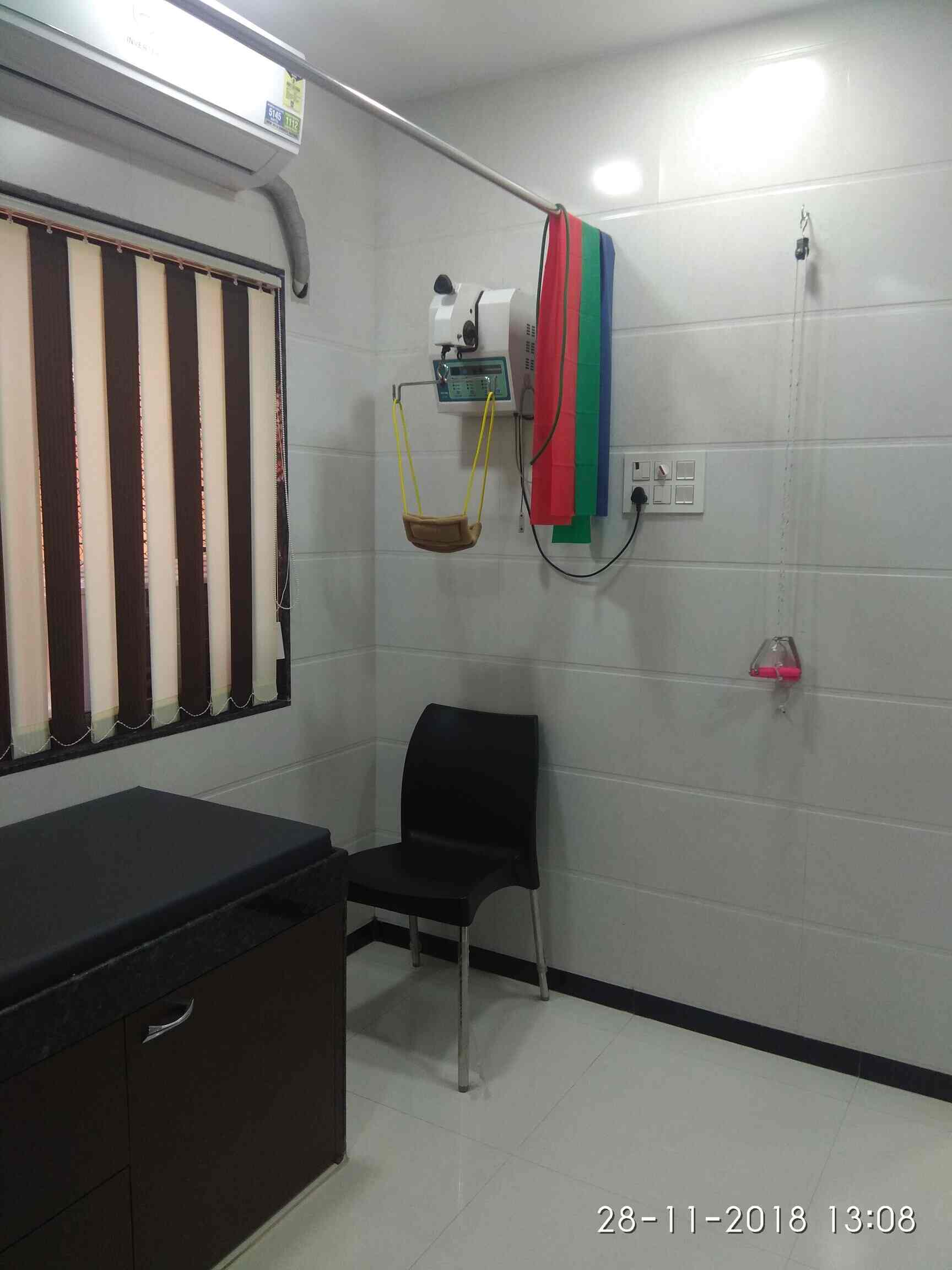 Dr. Amruta Sankhe (Nirvicare Physiotherapy Clinic) in Mira Road East