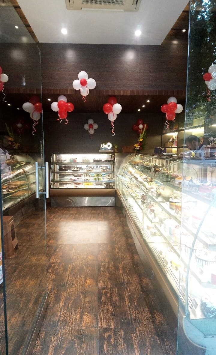 Find list of Ribbons & Balloons in Wagle Industrial EstateThane West