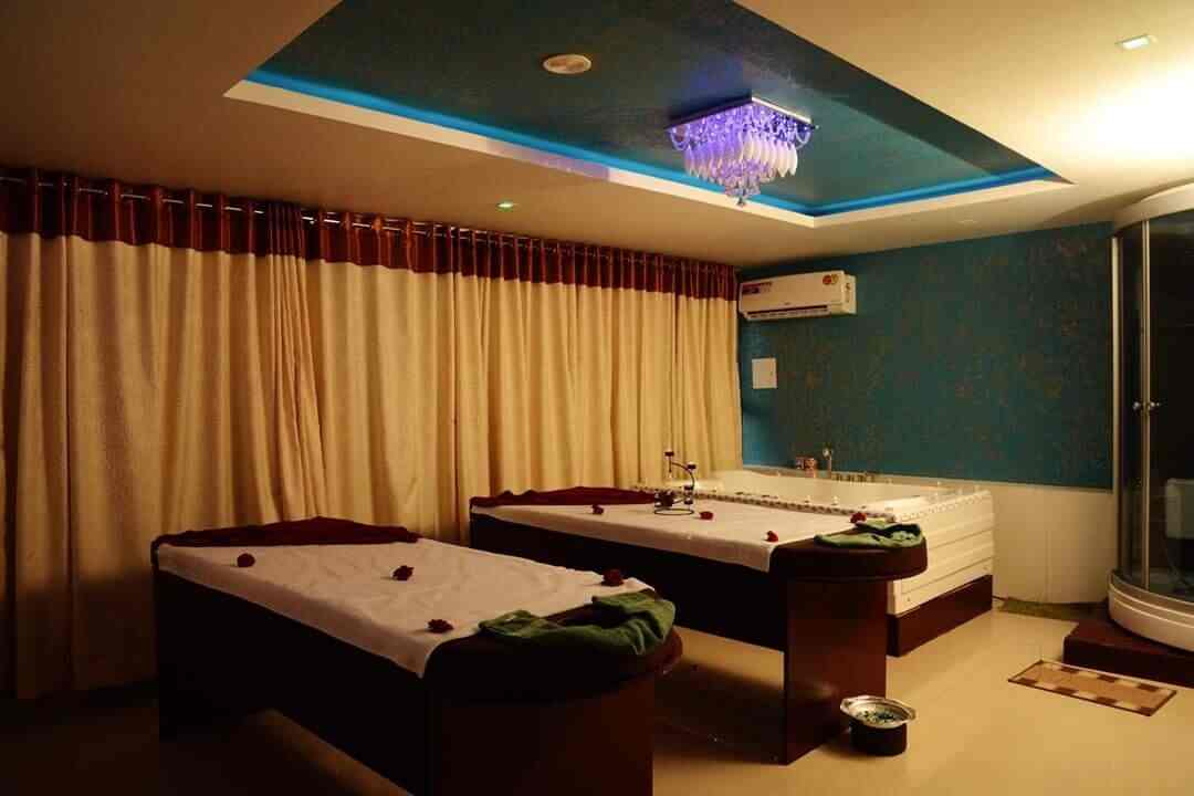 Top Thai Massage Spas near Korum MallThane West Best Thai Spa