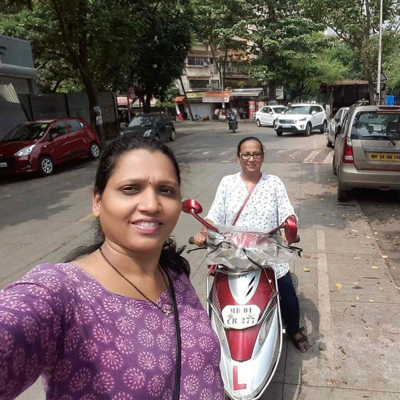 Shweta Two Wheeler Driving Academy in Thane West,Mumbai Best Motor
