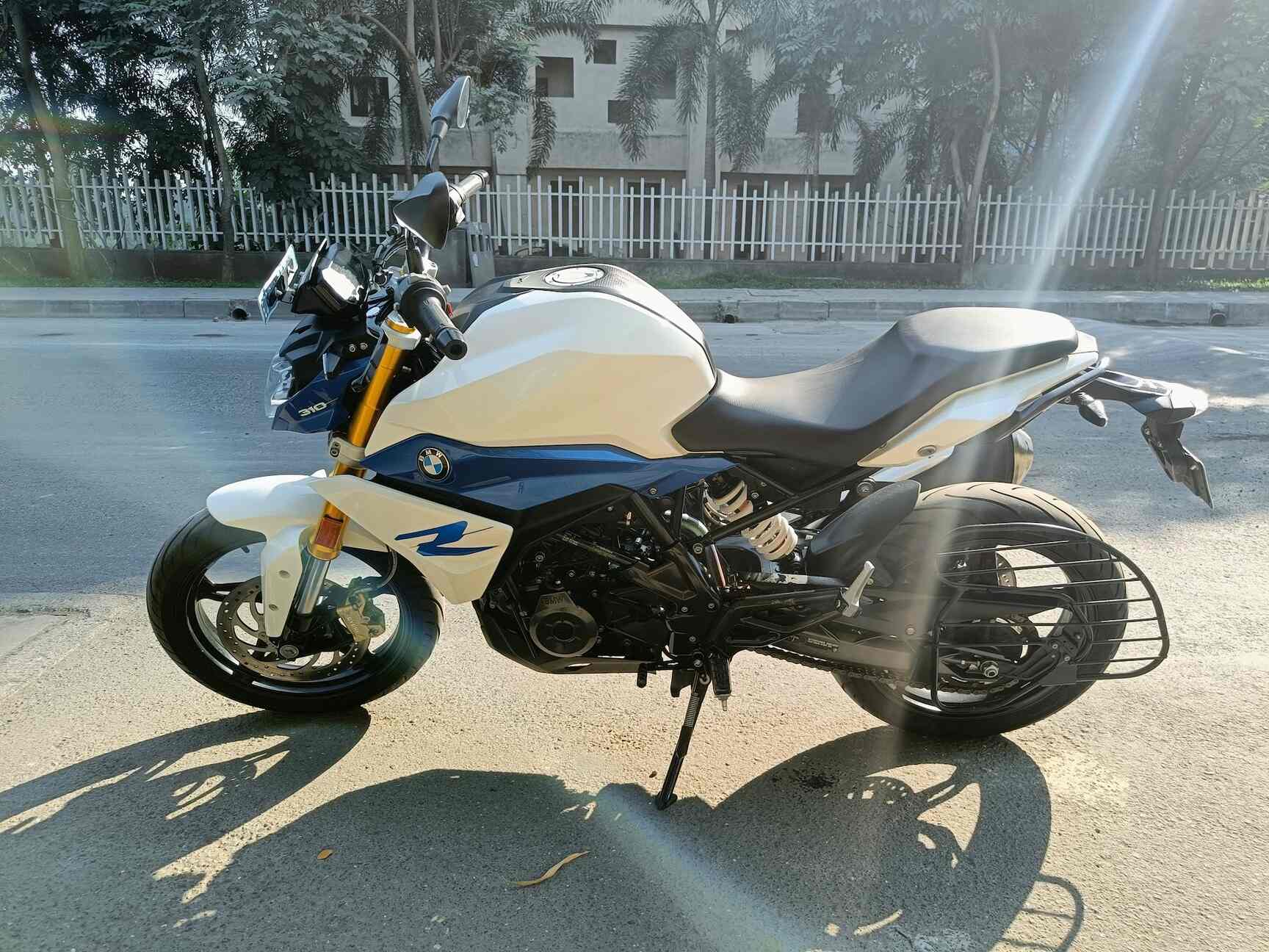 Bablu Bike Shop in Thane West,Mumbai Best Motorcycle Dealers in