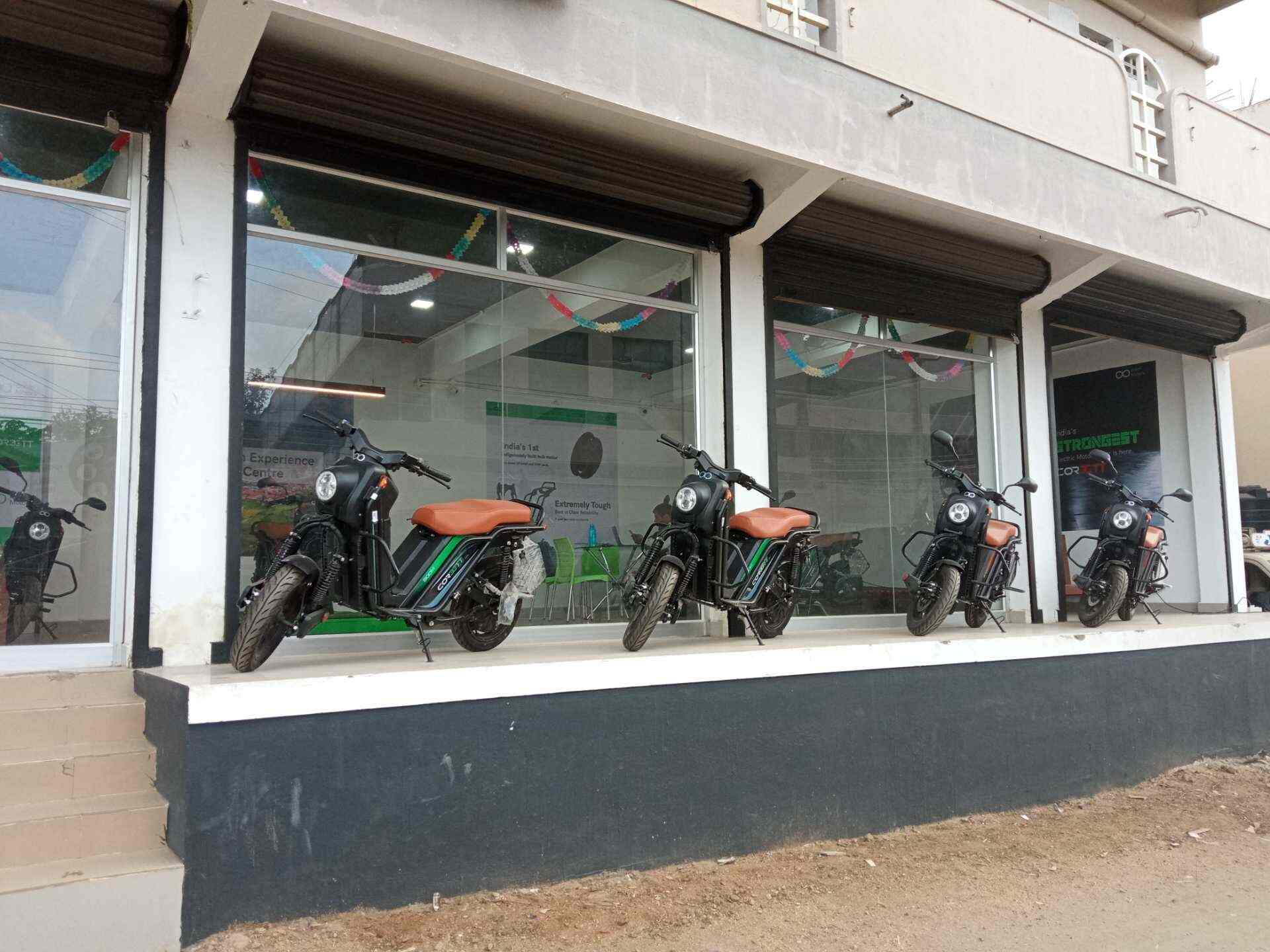 Top Okinawa Praise Pro Battery Operated Scooter Dealers in Ernakulam