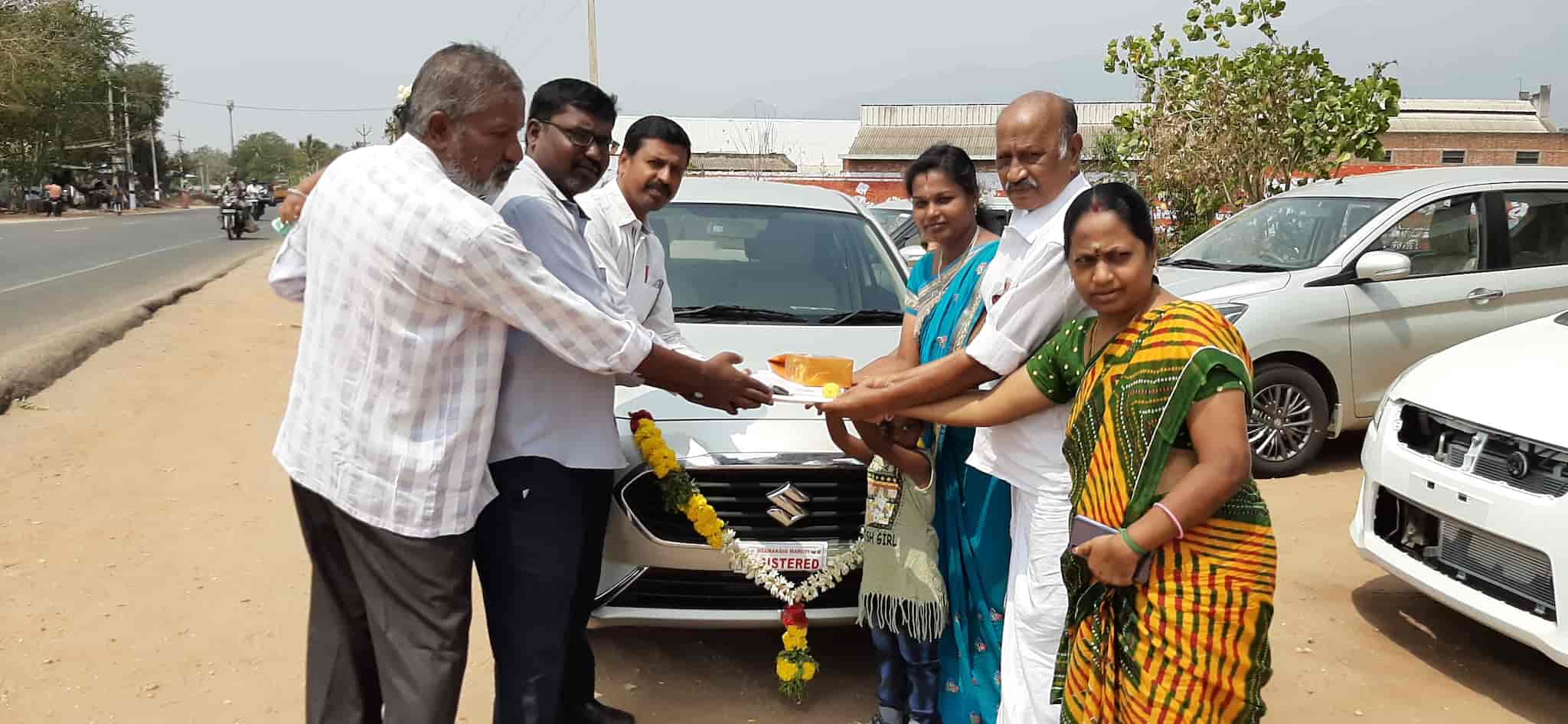 Meenakshi Auto Zone in Periyakulam,Theni Best Maruti SuzukiCar