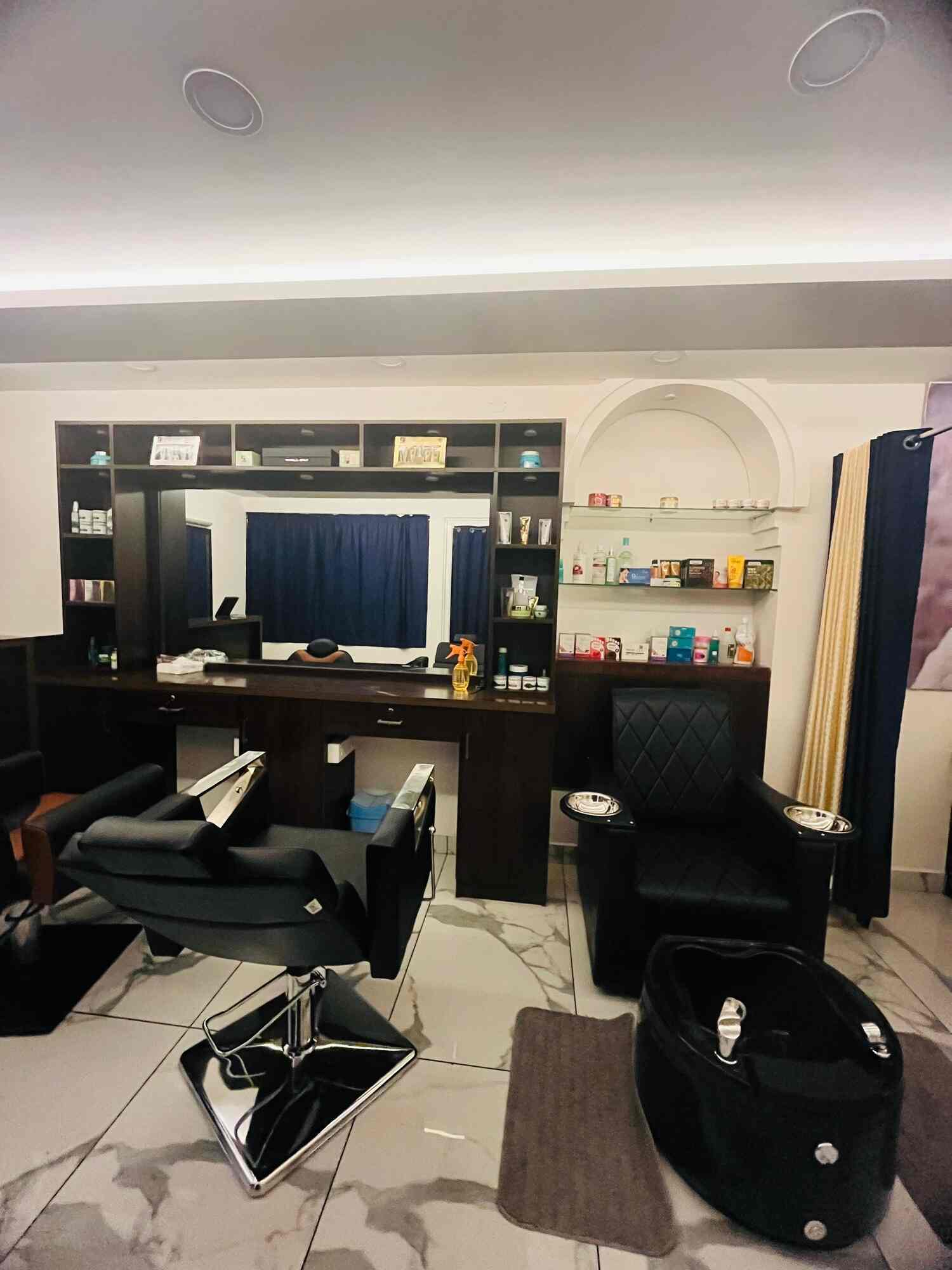 Top Salons in Kochuveli, Thiruvananthapuram Best Beauty Salon near me
