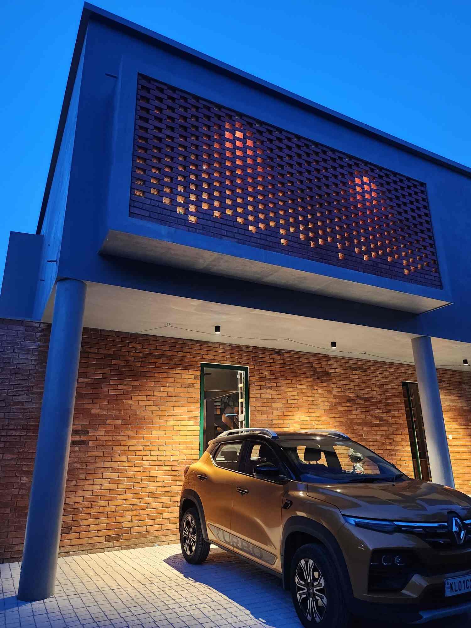 The Reading Room (Closed Down) in Kowdiar,Thiruvananthapuram Best in