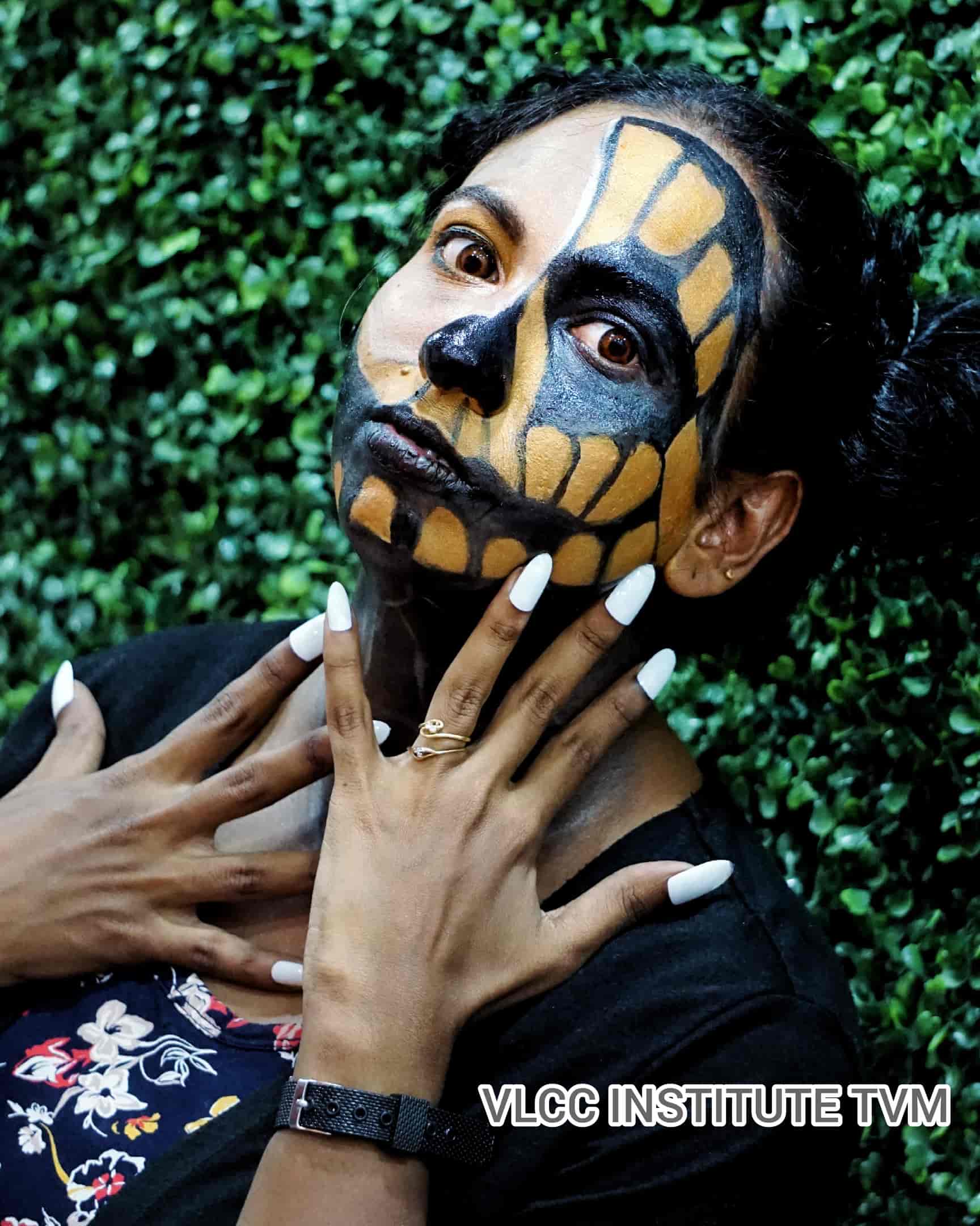 Top Beauty Parlour Classes For Nail Art in Thiruvananthapuram Fort