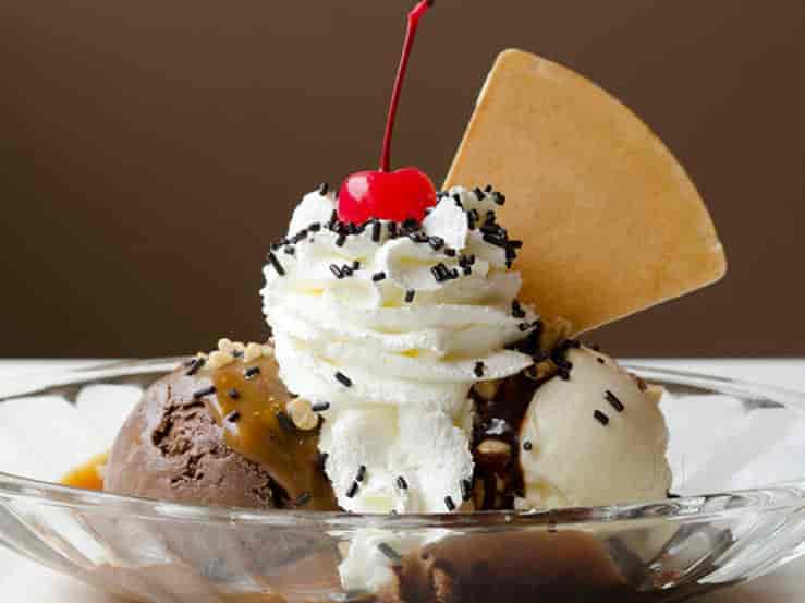 Lazza Ice Creams (Shoba City Mall) in Kuttur,Thrissur Best Ice Cream