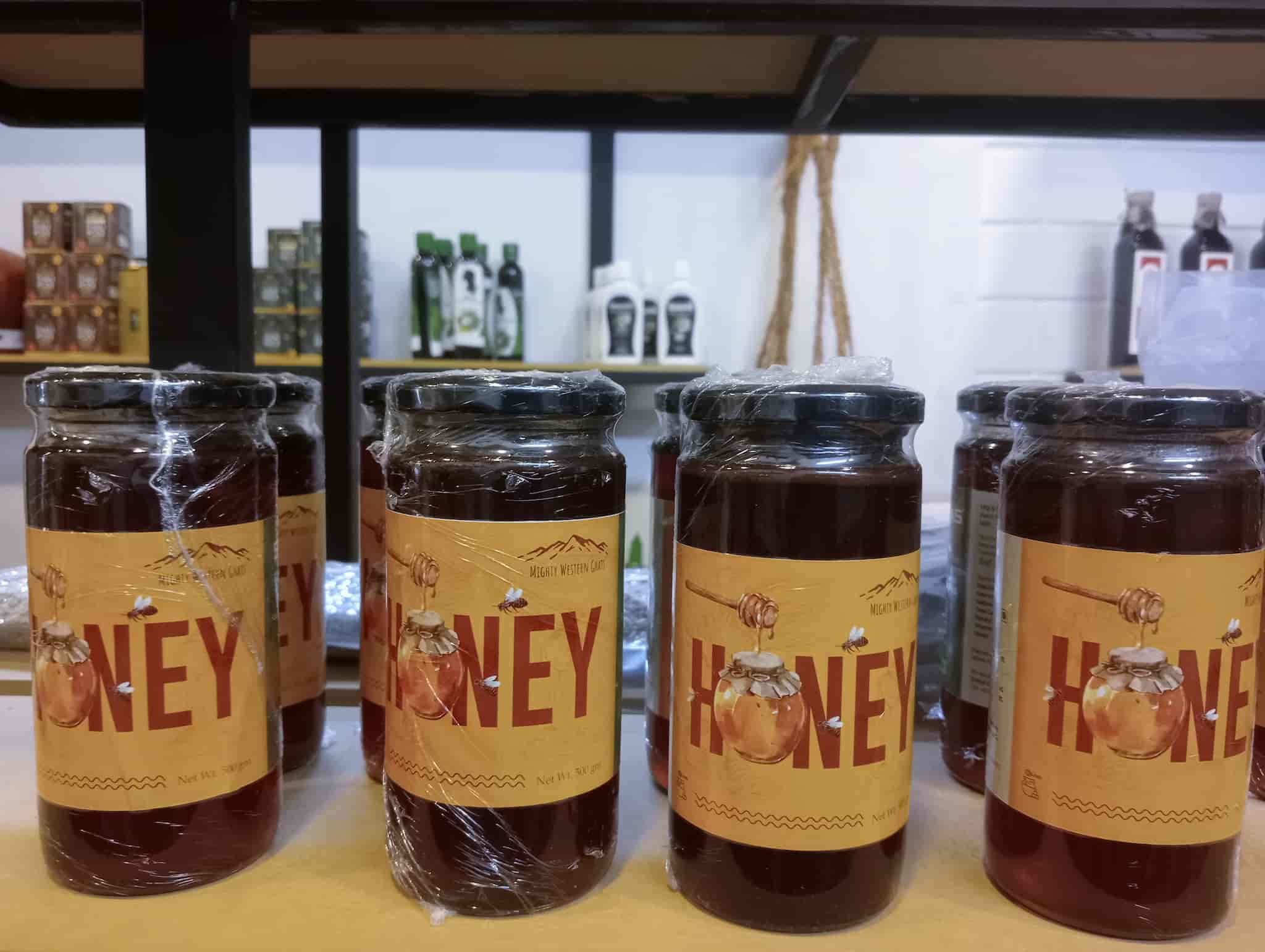 Top Dry Fruit Retailers in Puzhakkal Best Dry Fruit Dealers Thrissur