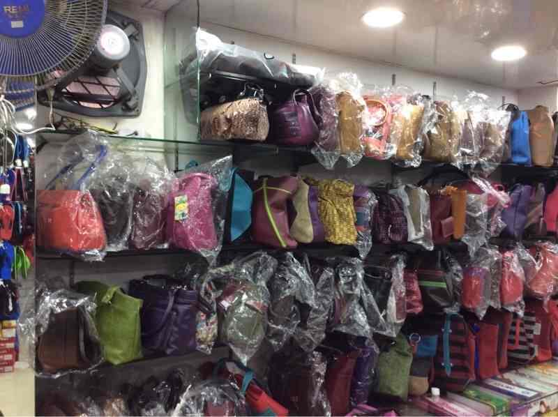 Global Bag Cottage in South Bazar,Thrissur Best Imported Shoe Dealers in Thrissur Justdial