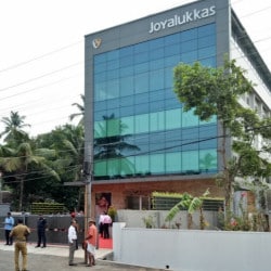Joyalukkas corporate office outlet