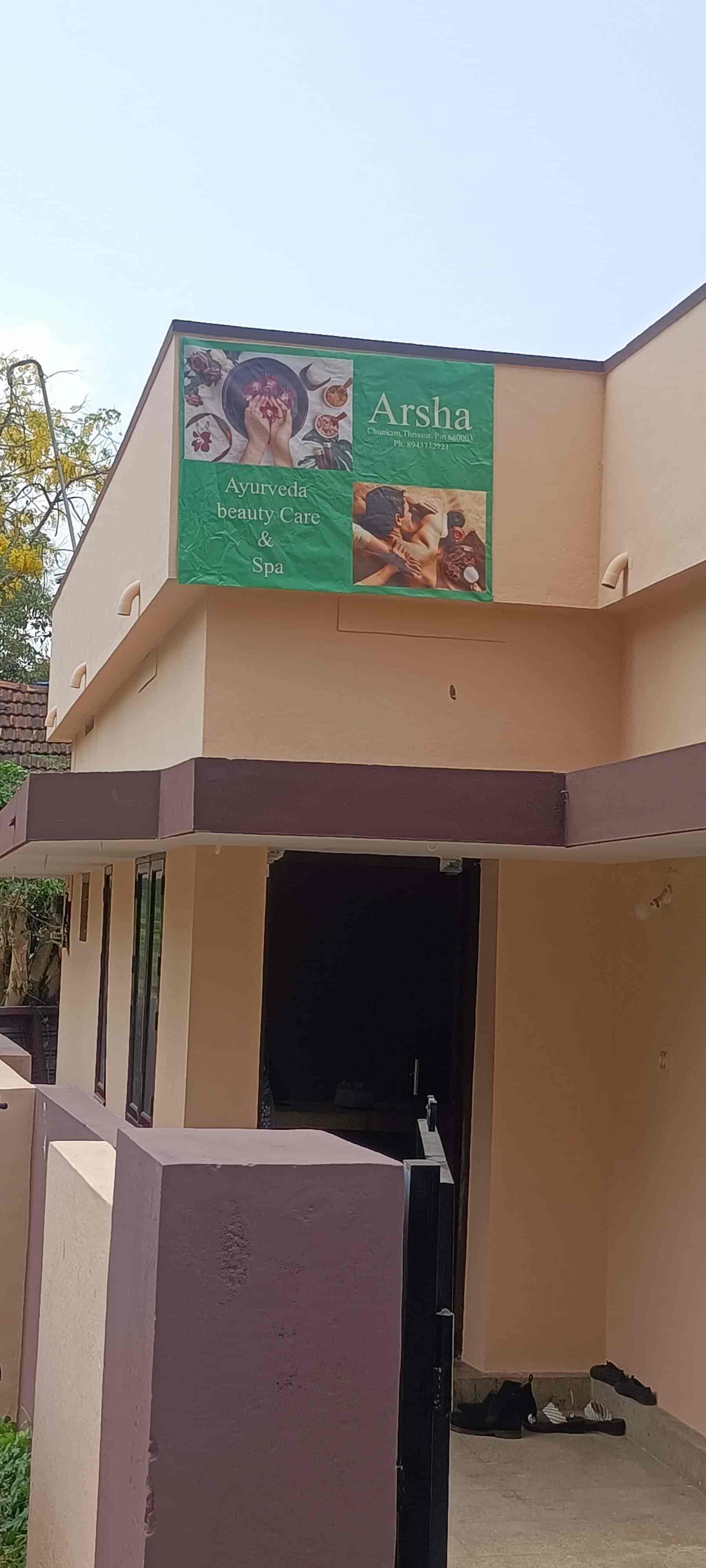 Top Kalari Body Massage Centres in Ernakulam Best Ayurvedic Kalari