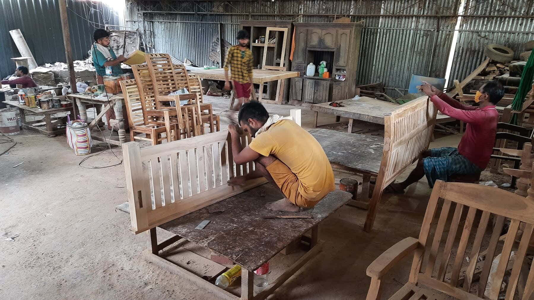 Top Furniture Dealers in Kodakara, Thrissur Best Furniture Showrooms