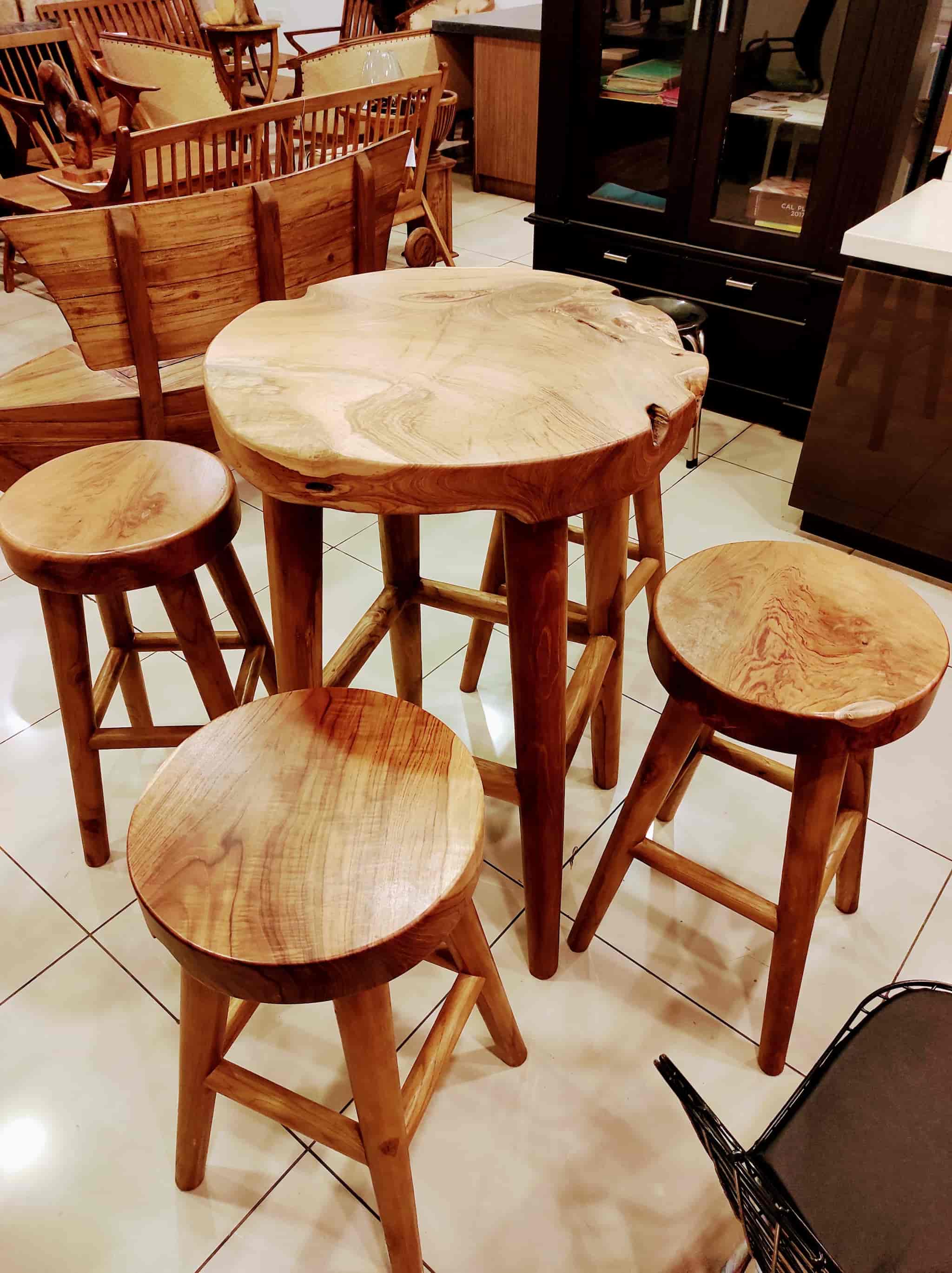 Top Furniture Dealers in Kodakara, Thrissur Best Furniture Showrooms