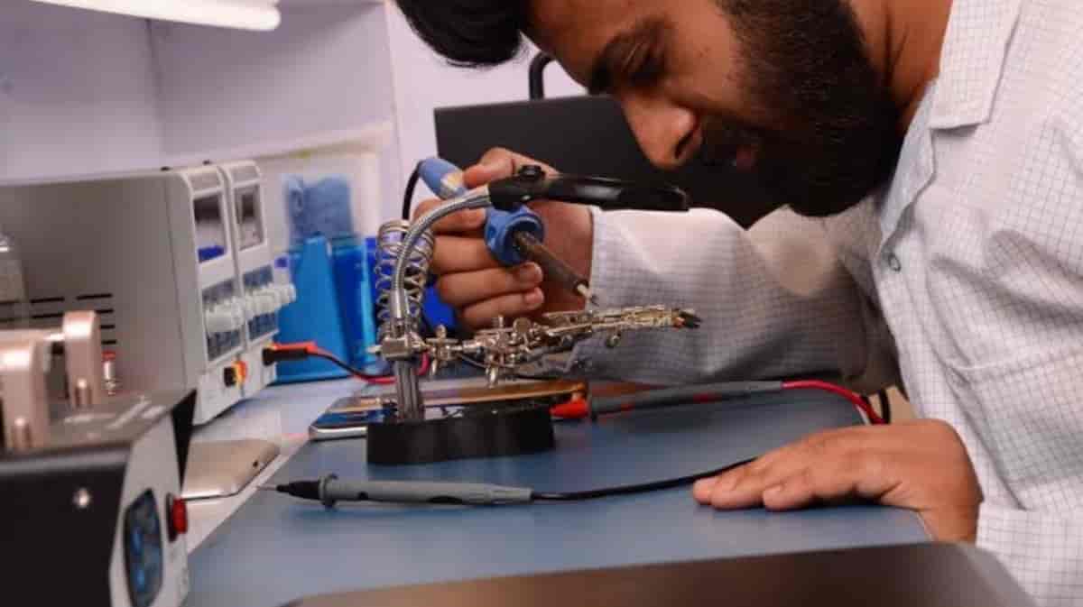 Electronic Lab in Thrissur Central,Thrissur Best SonyMobile Phone